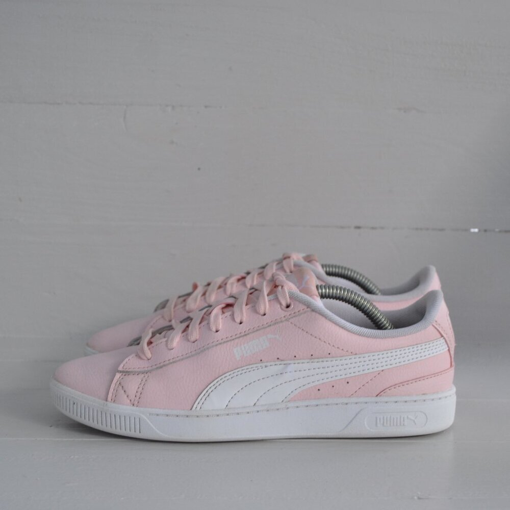 Puma Pink White Vikky v3 Sneakers Lace Up Shoes Women's 5 Casual 391623-01